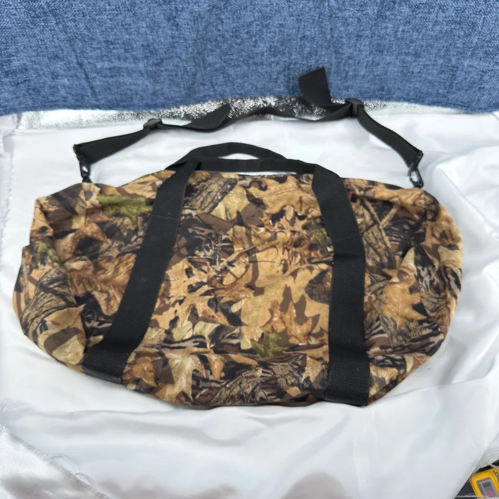 Fieldline duffel bag